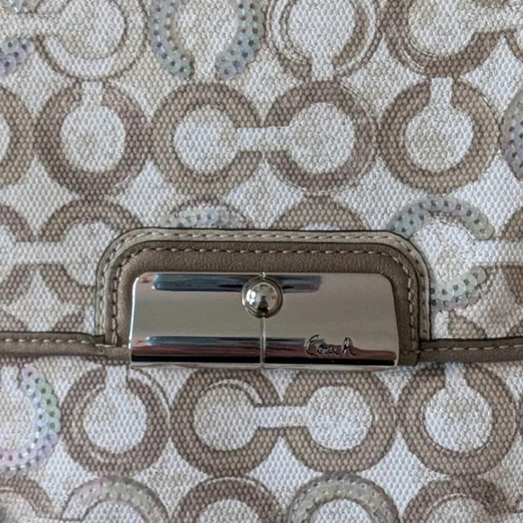 Coach Kristin Op Art Sequin Crossbody Bag Mushroom Taupe White Small Women's OS - Picture 6 of 14